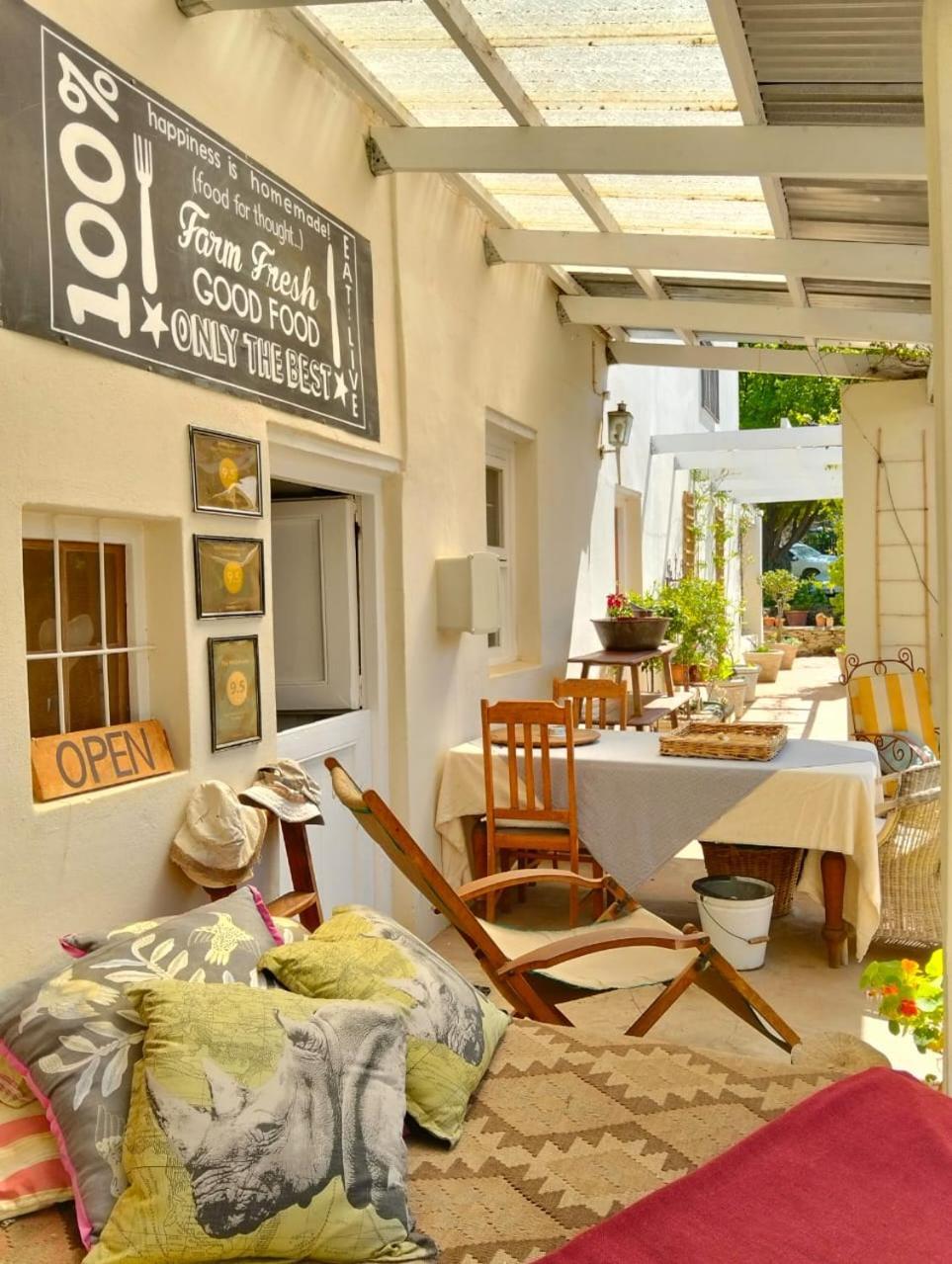 배리데일 The Whitehouse B&B 외부 사진