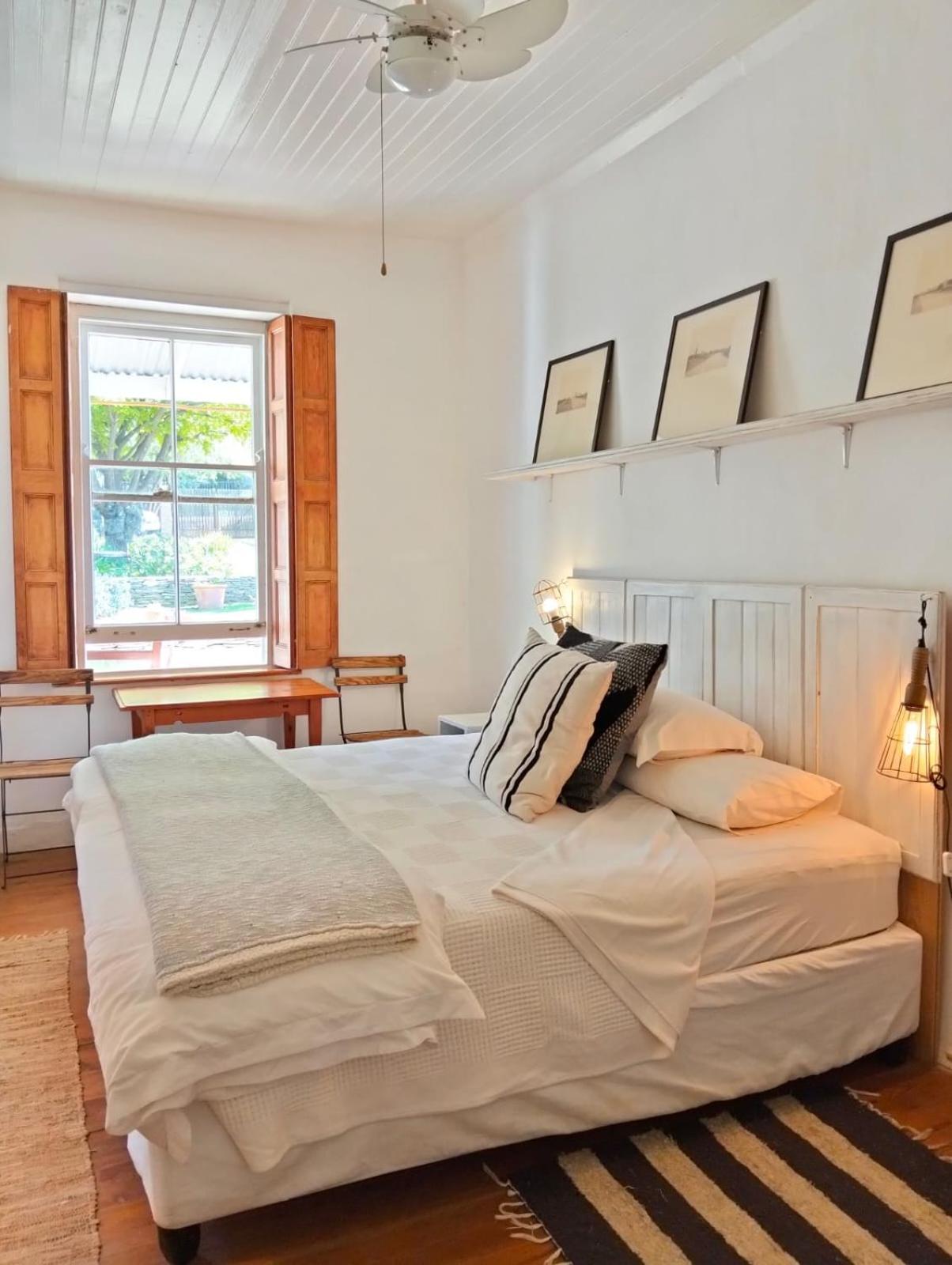 배리데일 The Whitehouse B&B 외부 사진